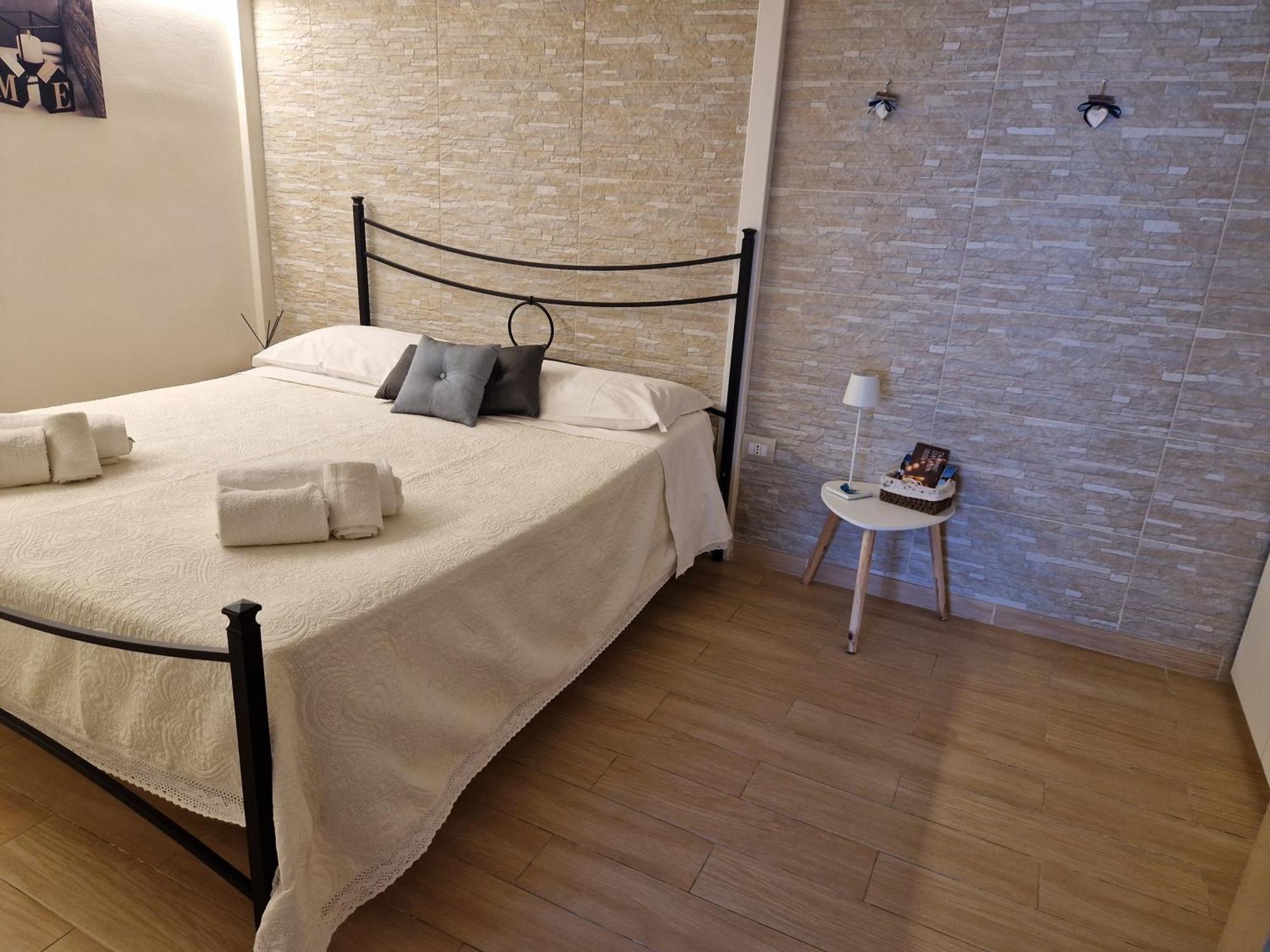 Nonna Tetta Chic Station & Center Walkable Apartment Monopoli Luaran gambar